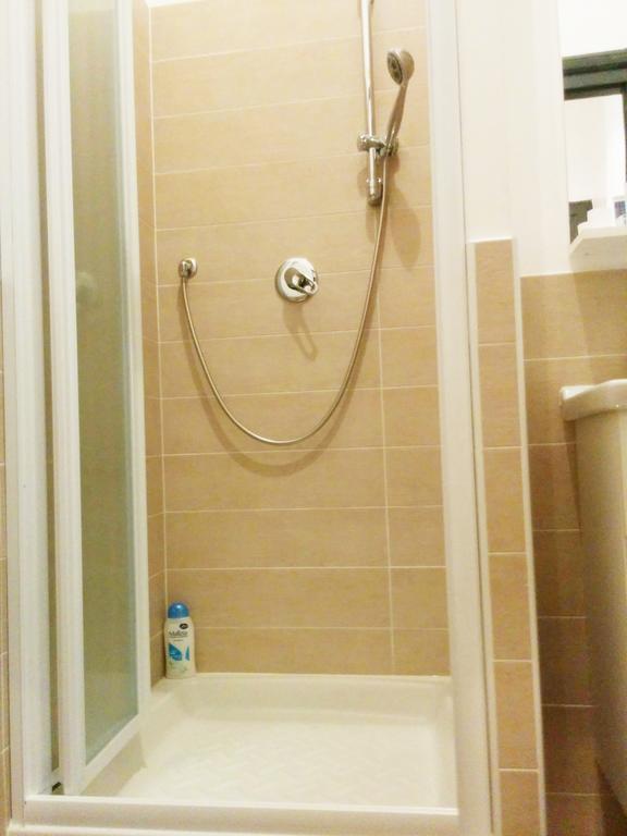 Ad Hoc Guest House Рим Номер фото